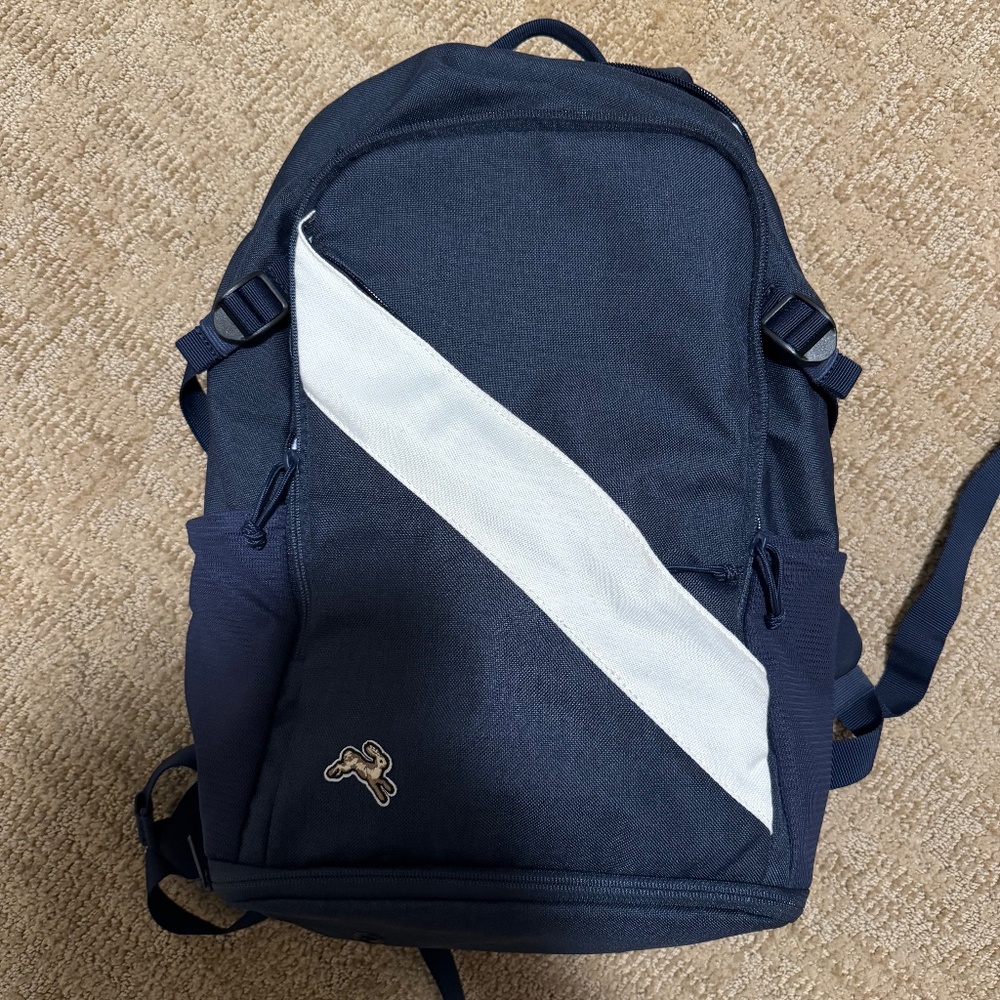 BRAND NEW - Tracksmith Olmstead Pack - Navy - OS